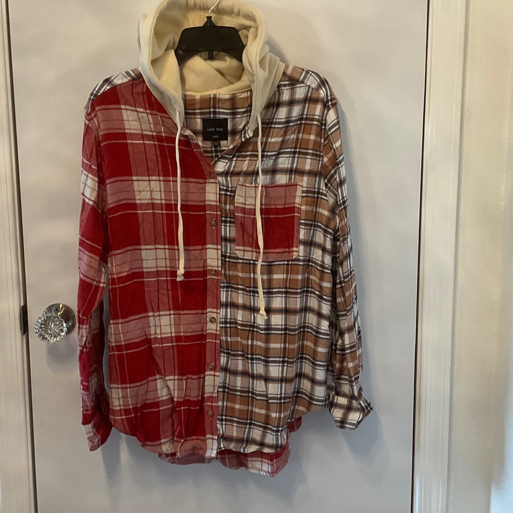 Ladies plaid button up shirt with hood Size Large